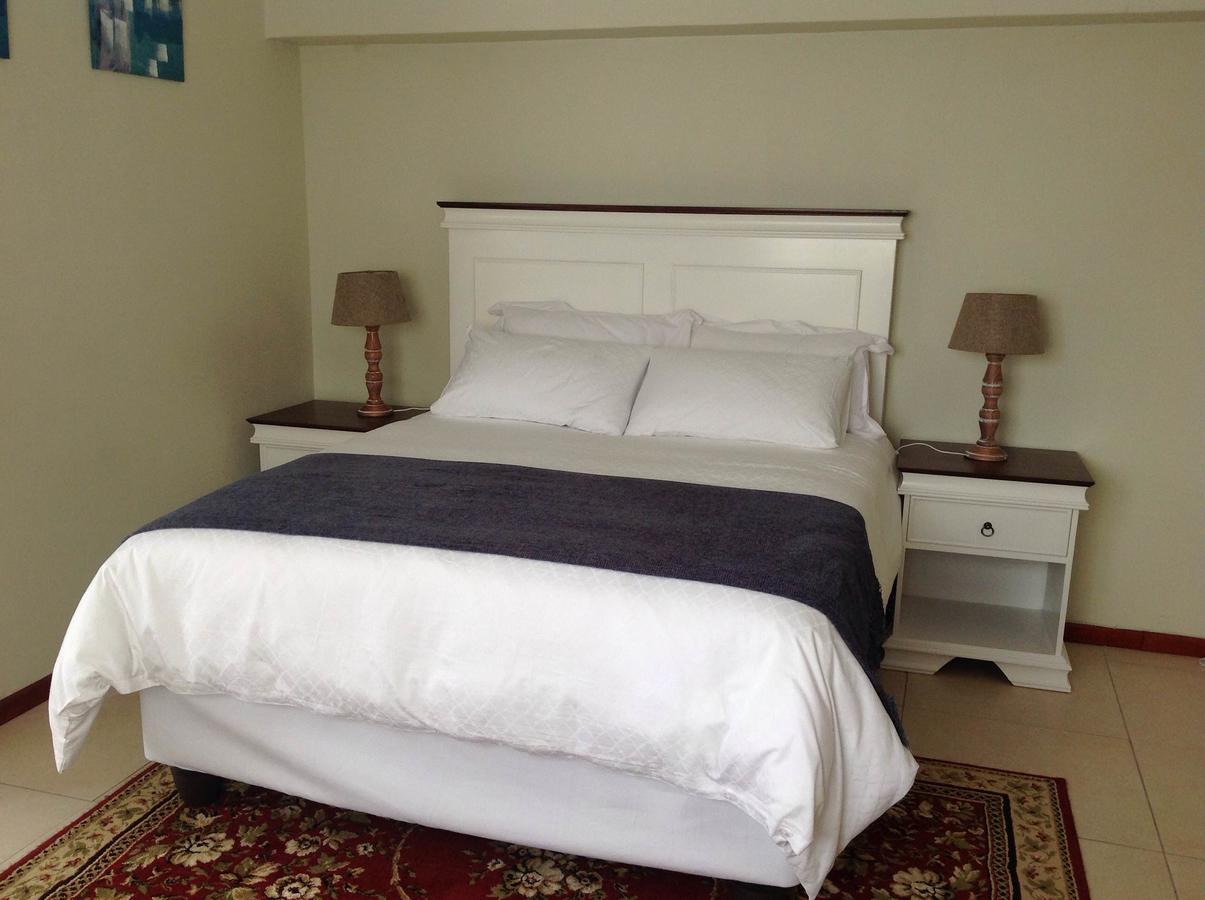 Vinolux Guest House 움타타 외부 사진